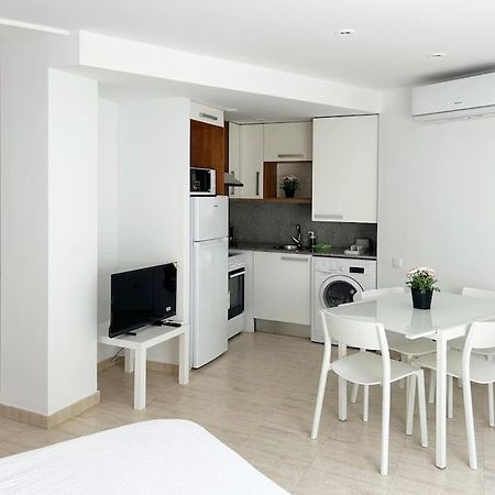M2 Apartament Centric Terrassa Eksteriør billede