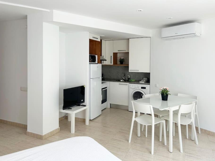 M2 Apartament Centric Terrassa Eksteriør billede
